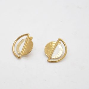 StarDrops Short Forged Gold Earrings